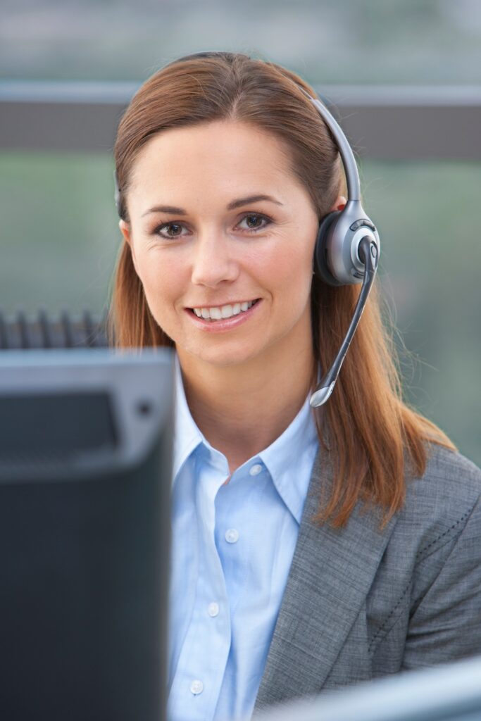 a-close-up-portrait-shot-of-a-businesswoman-smilin-2026-01-11-08-40-01-utc